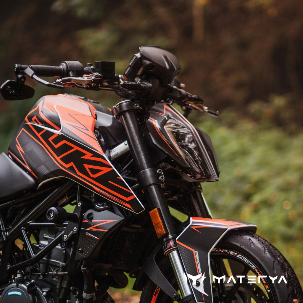 Dashboard Cover for KTM Duke 125/390 MATERYA