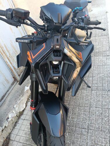 Winglets for KTM Duke 990 MY 24 - Carbon Fiber photo review